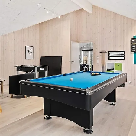 18 Person In Hasselberg Kappeln