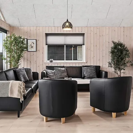 18 Person In Hasselberg Vakantiehuis